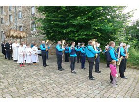 Johanniprozession mit Ehrenamtsfest (© Karl-Franz Thiede)